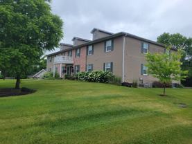 Granada Court Apartments - Photo 1 of 1