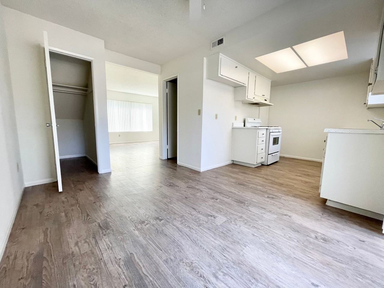 2183 Via Robles - Photo 7 of 20