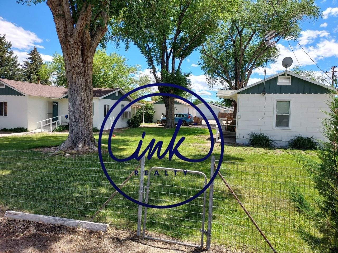 217 Broadway Ave - Photo 4 of 8