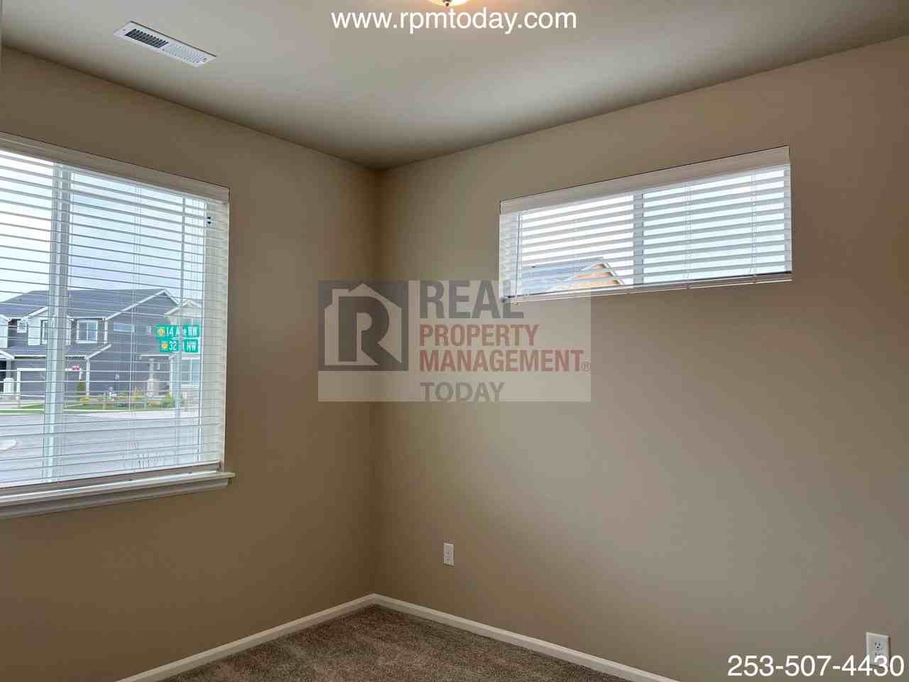 3125 14th Ave Nw - Photo 3 of 19