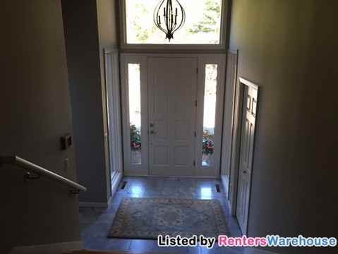 2701 Kelly Ave - Photo 3 of 15