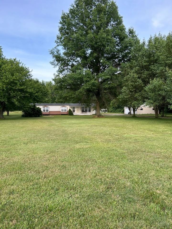 501 Green Cook Rd - Photo 2 of 27