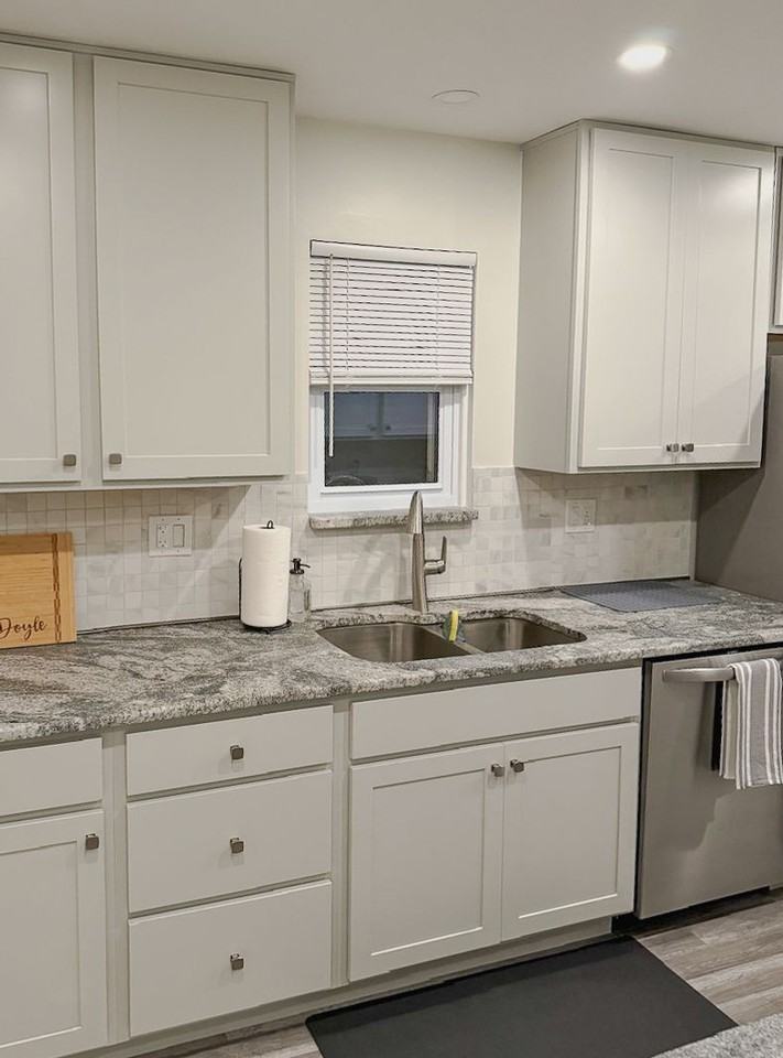 27714 Hampden St - Photo 3 of 46