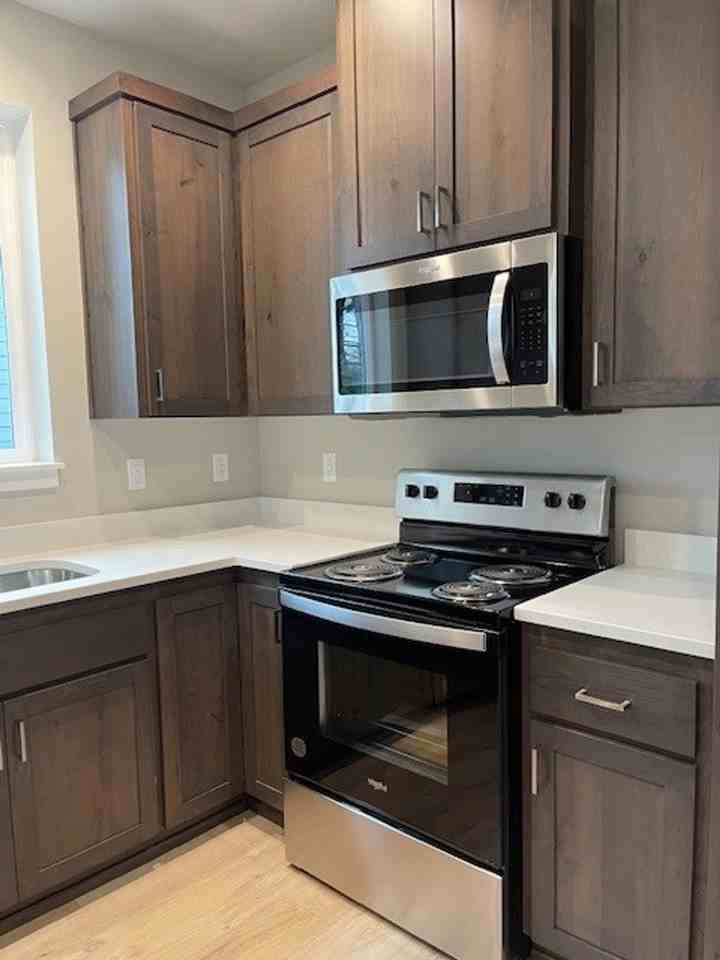 Duplex Homes in Desirable North Keizer Neighborhood - Photo 6 of 20