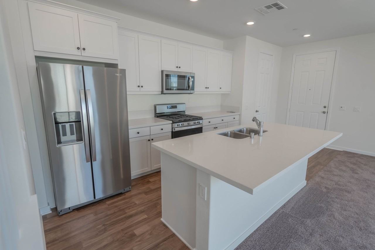 27037 Trail View Lane - Photo 5 of 33