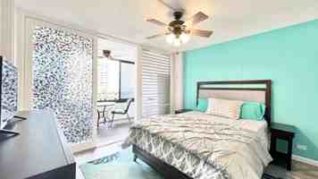 featured image of 1720 Ala Moana Blvd