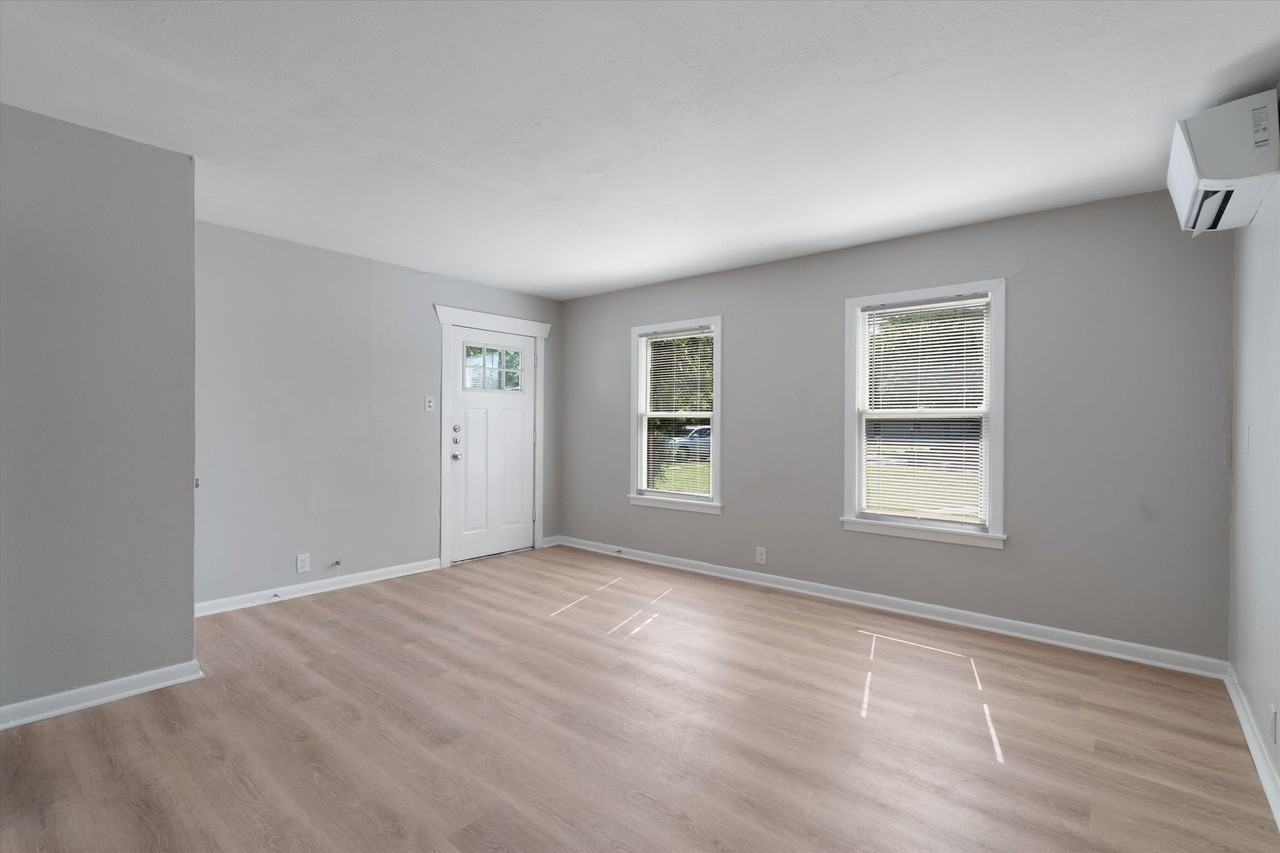 1012 Barbara Dr #B - Photo 6 of 25