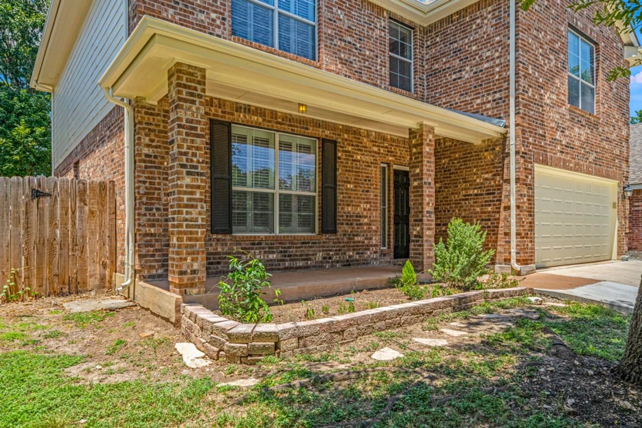 8815 Imperial Cross - Photo 2 of 39