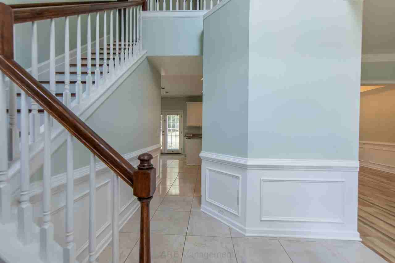 3985 Shallowford Green Ct - Photo 4 of 18