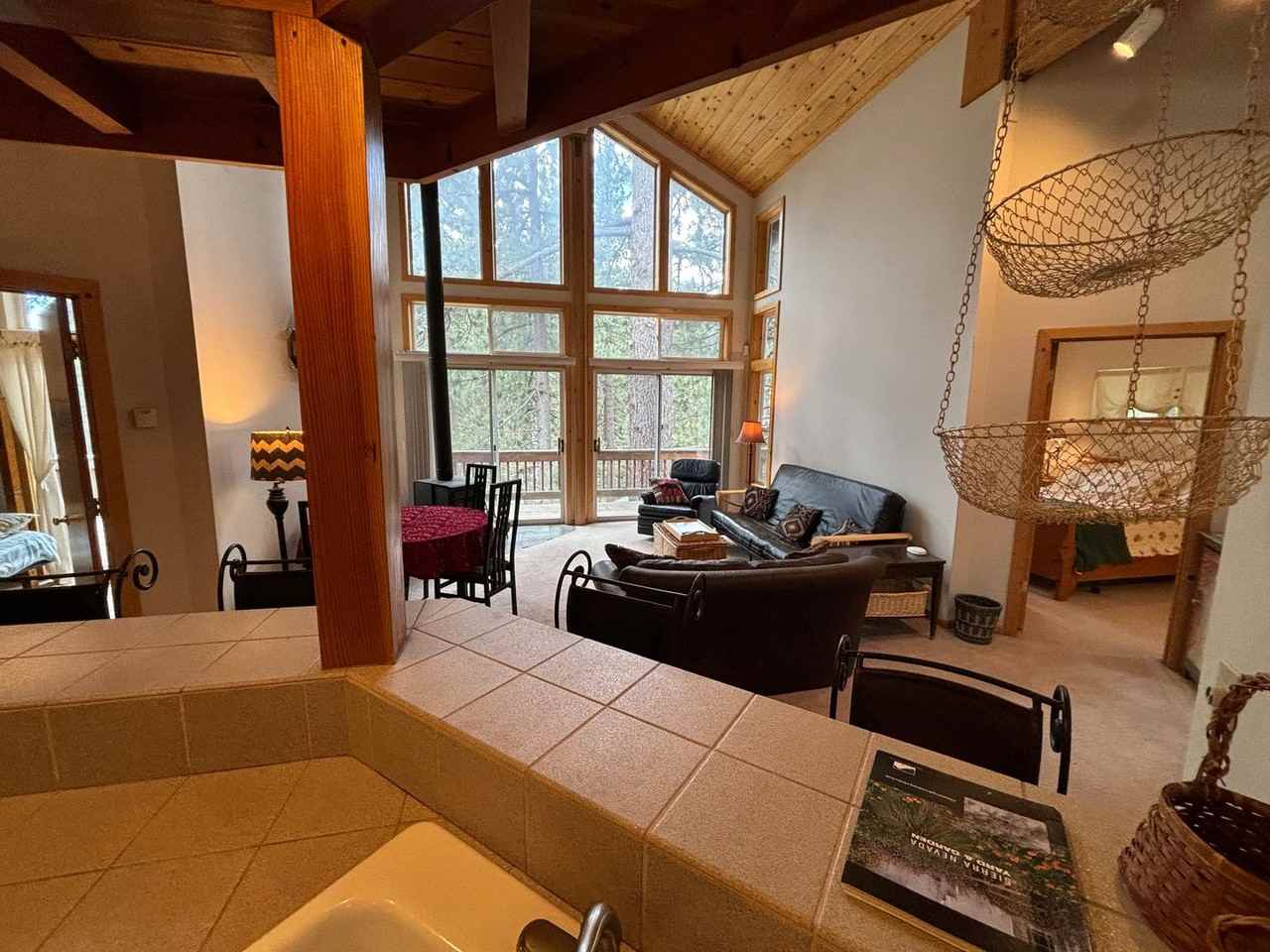 13649 Olympic Dr - Photo 5 of 16