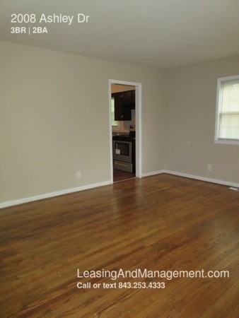 2008 Ashley Dr - Photo 2 of 10