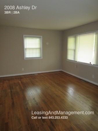 2008 Ashley Dr - Photo 3 of 10