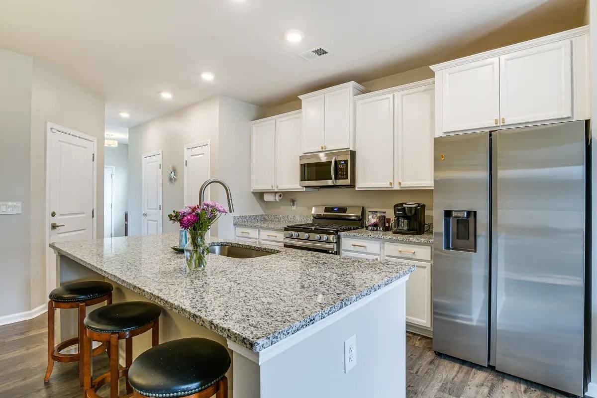 33 Apollo View Ln #33 - Photo 2 of 23