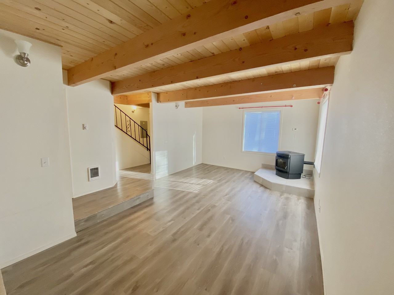 1697 Lewis River Rd #A - Photo 3 of 8