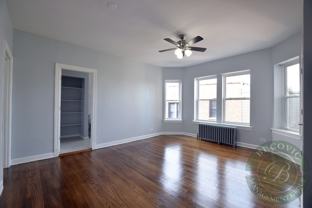1724 W Juneway Ter #3A - Photo 1 of 1