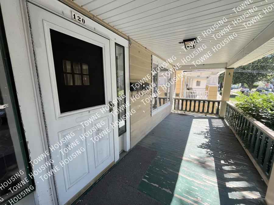 120 Armin Pl #1 - Photo 3 of 26