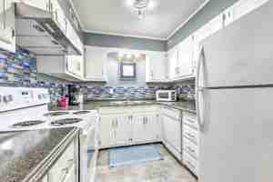 featured image of 110 Briarcliff Dr