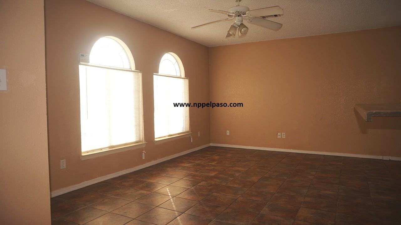 3481 Dragon Crest Drive - Photo 3 of 22