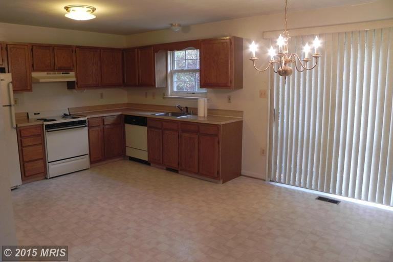 2940 American Beauty Pl - Photo 3 of 15