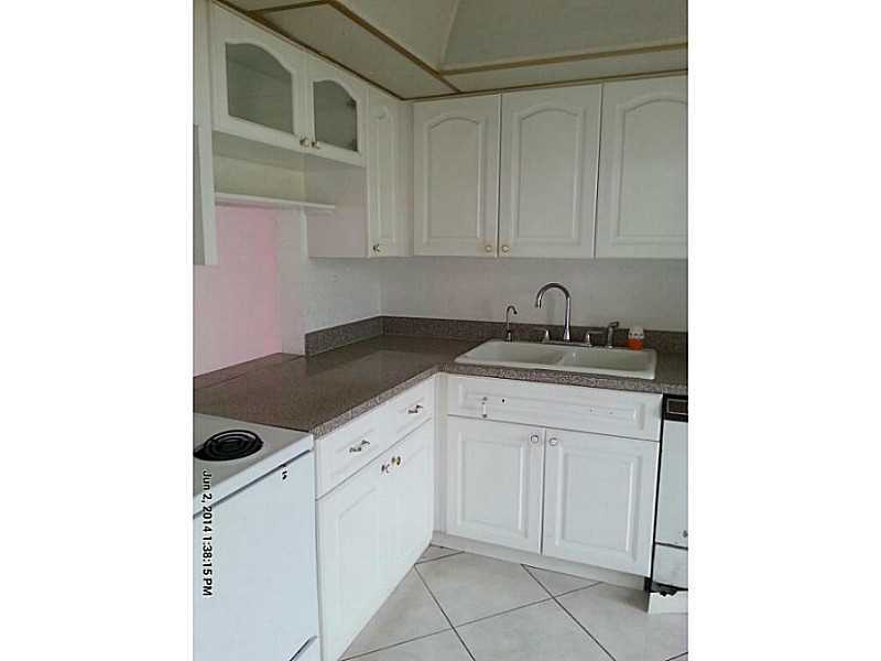 6350 NW 62nd St - Photo 2 of 2