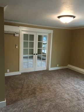 400 E Indiana Ave - Photo 3 of 10