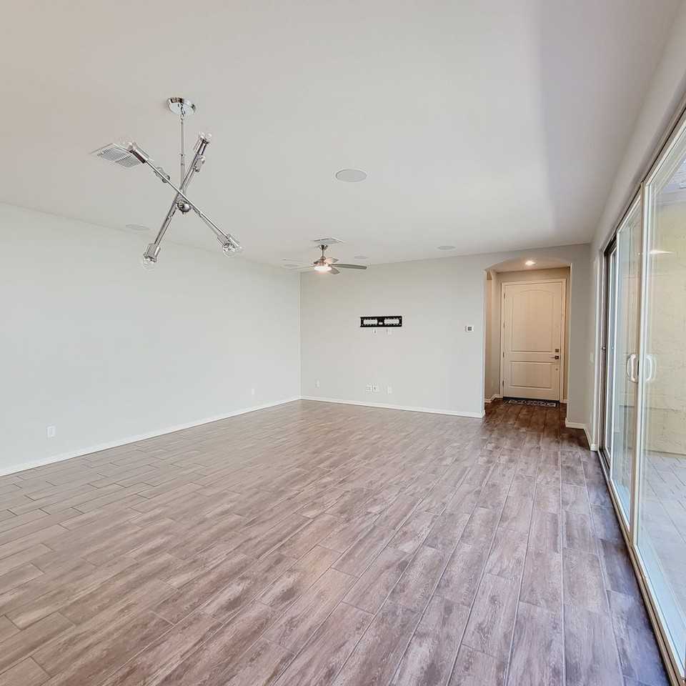 4333 E Dennisport Ave - Photo 2 of 25