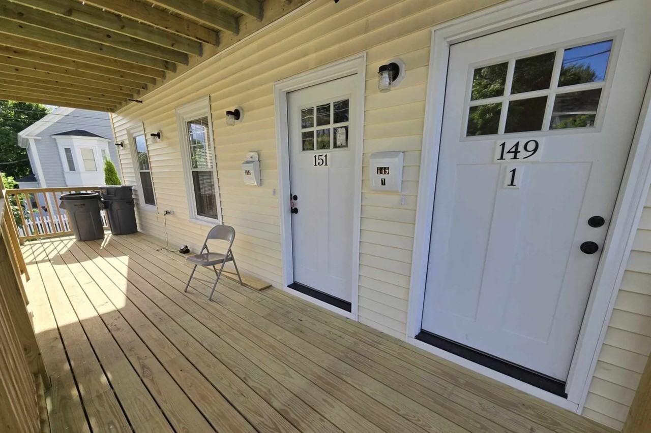 149 North St Unit 1 - Photo 3 of 13