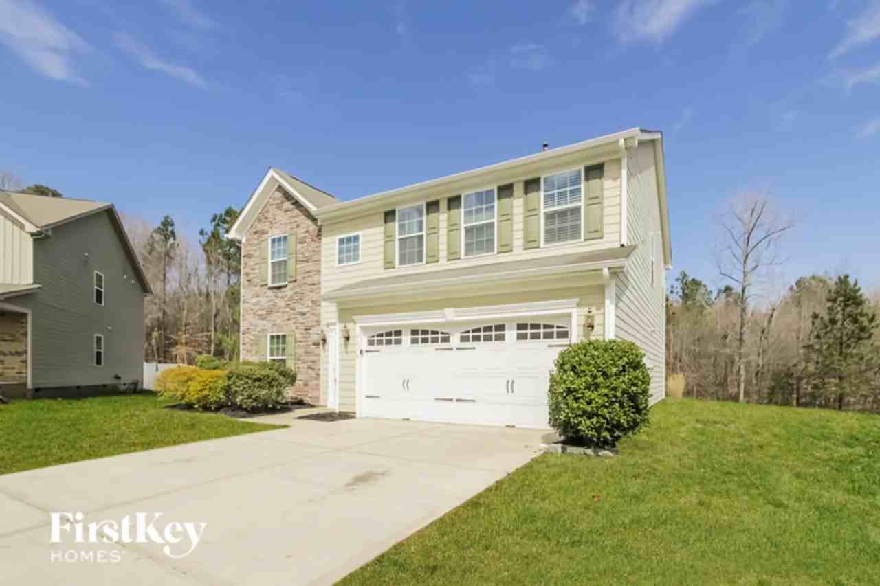 3010 Robusta Ct - Photo 3 of 14