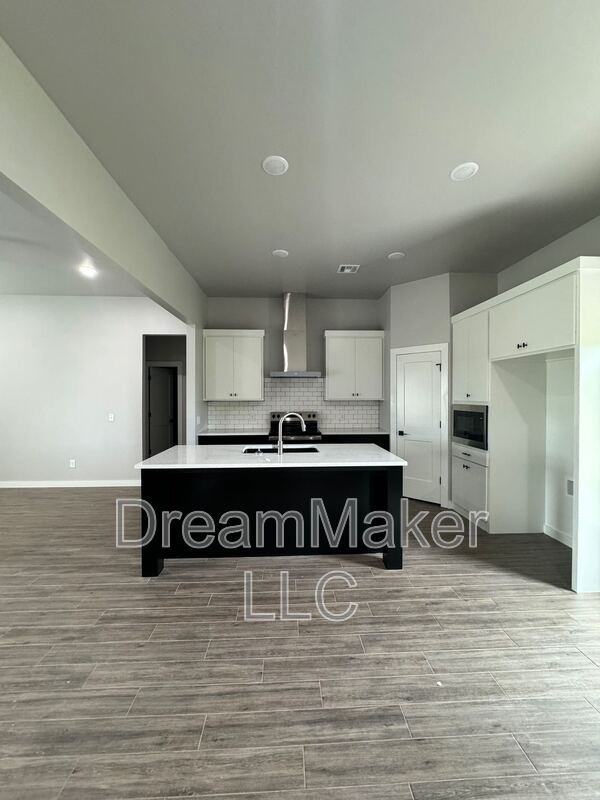 869 Apple Blossom Way - Photo 3 of 14