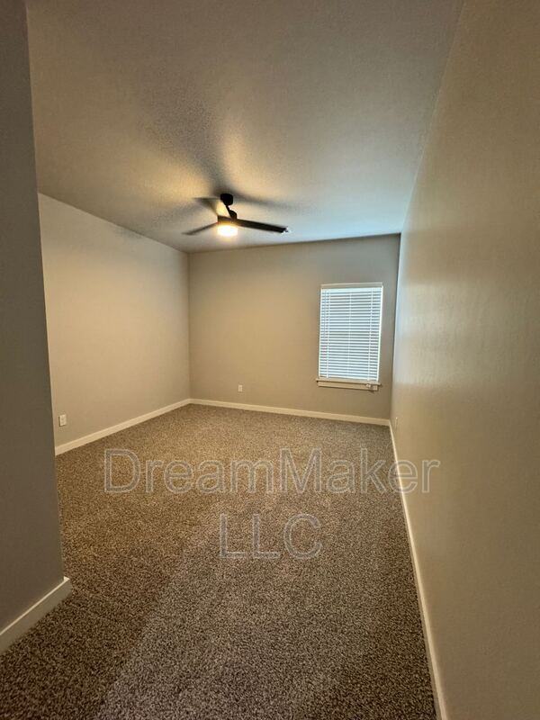 764 Apple Blossom Way - Photo 5 of 15
