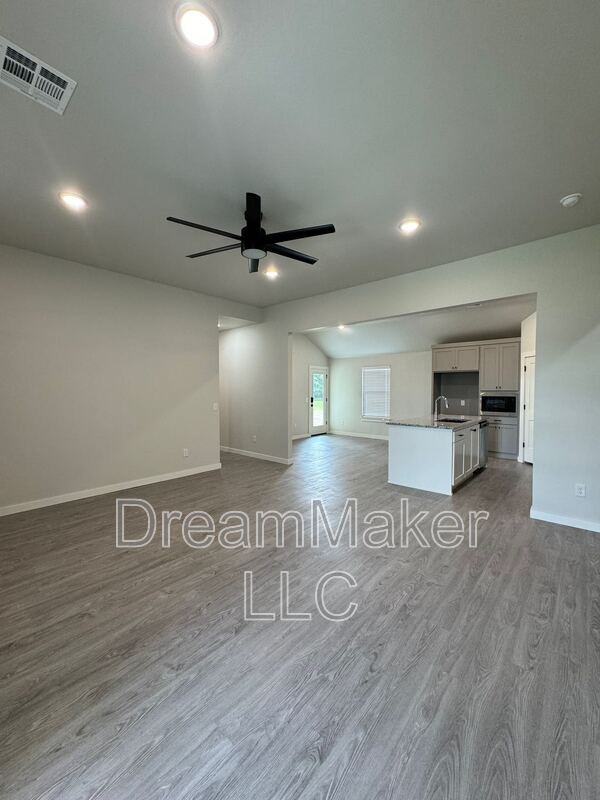 5176 Lily Ln - Photo 2 of 17