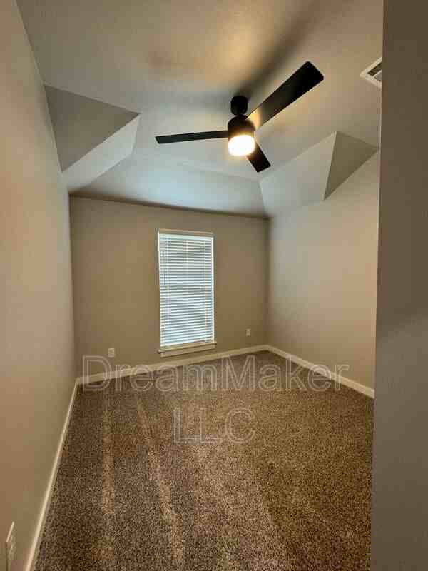 715 Apple Blossom Way - Photo 5 of 14