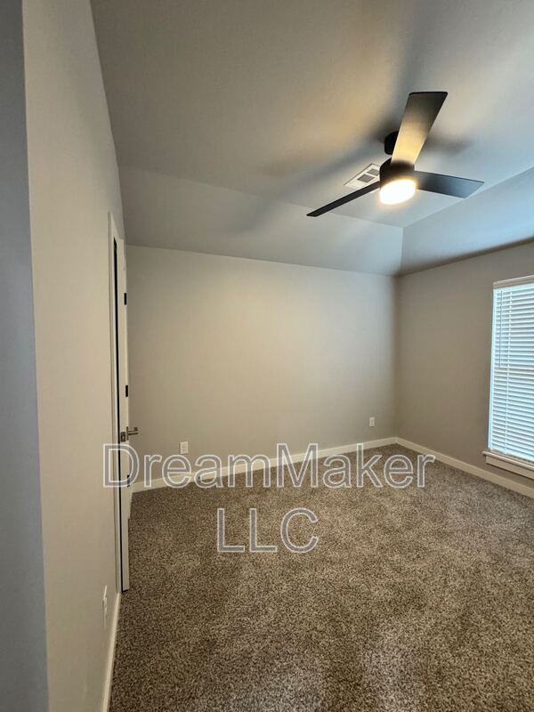715 Apple Blossom Way - Photo 6 of 14