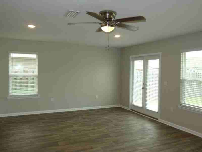 5804 Guinevere Ln - Photo 2 of 16