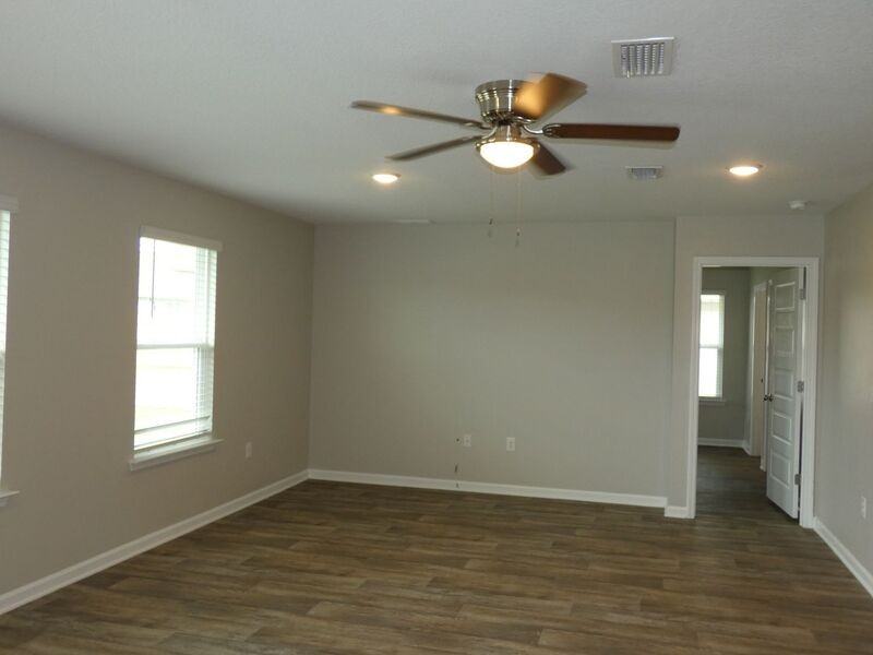 5804 Guinevere Ln - Photo 3 of 16