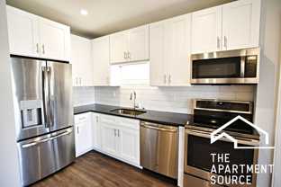 3833 N Broadway St #215 - Photo 1 of 1