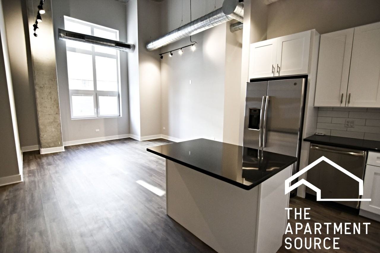 3833 N Broadway St #224 - Photo 2 of 26