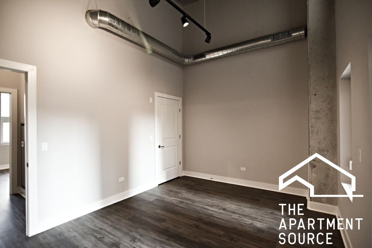 3833 N Broadway St #224 - Photo 6 of 26