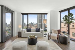 featured image of 350 N Canal St #2-2PH