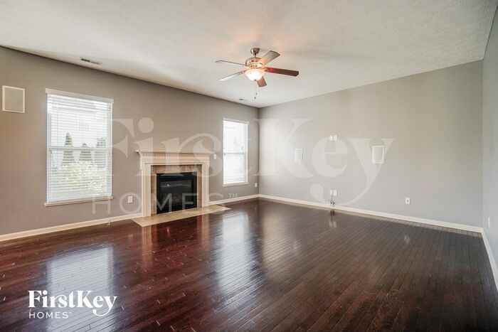 6024 Heckert Rd - Photo 2 of 15