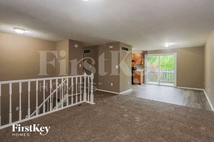 815 Bremerton Dr - Photo 2 of 16