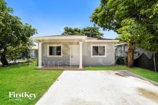 10131 W Indigo St - Photo 1 of 1