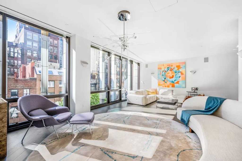 E 22nd St #TH2 - Photo 2 of 20