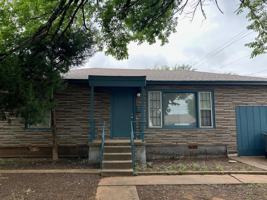 featured image of 2104 Nw Denver Ave