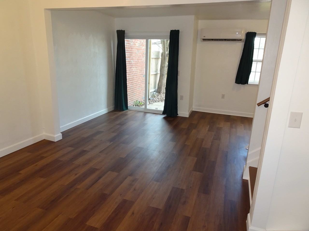 903 Sherman Lane - Photo 2 of 22