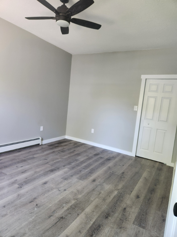 279 1/2 N Burgess St #1 - Photo 3 of 5