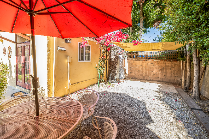 10778 Valley Spring Ln - Photo 2 of 11