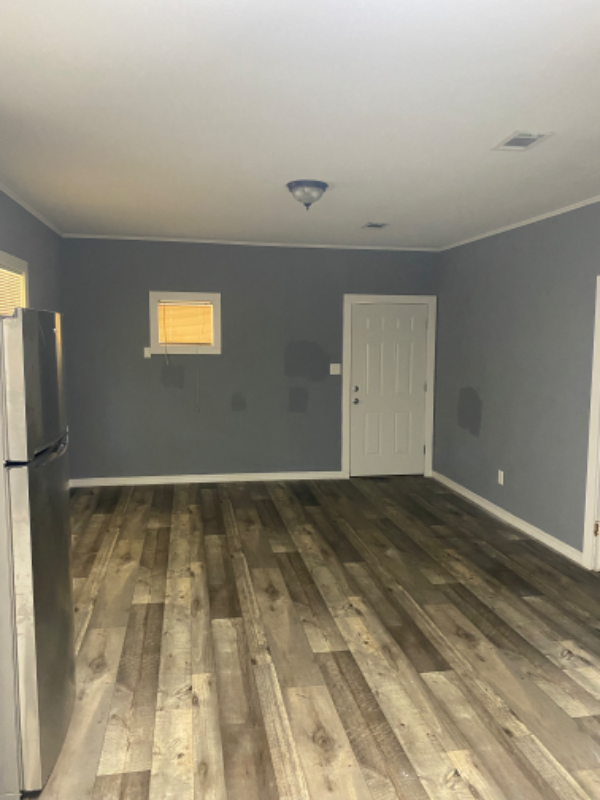 408 S 12th Ave - Photo 3 of 10