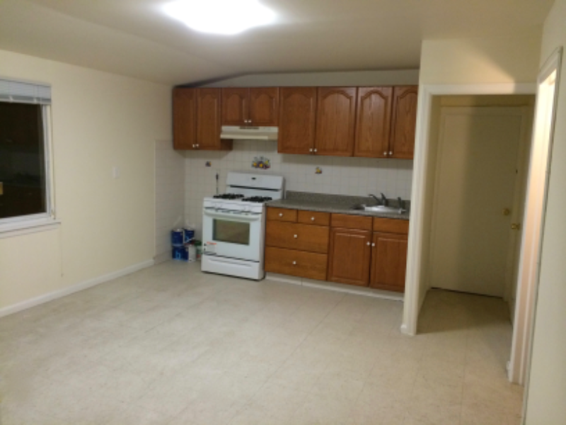 57 W Sidney Ave #3-3rdFL - Photo 3 of 8