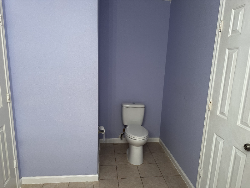 8124 Stowe Springs Ln - Photo 7 of 20